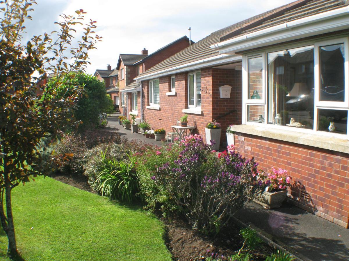 Bed and Breakfast The Lantern Donaghadee Экстерьер фото
